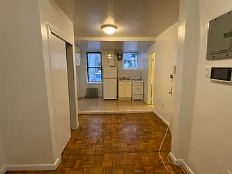 420 West 56th Street, #7