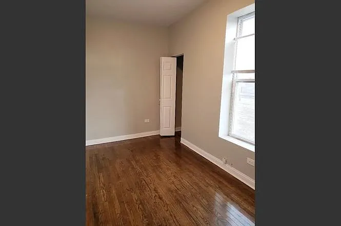 6245 S Greenwood Ave #3 — Photo 10