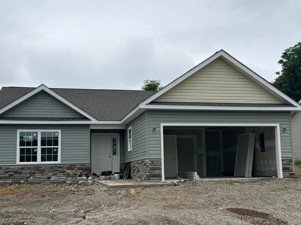 15 Boothbay Dr, Martinsburg, WV 25403