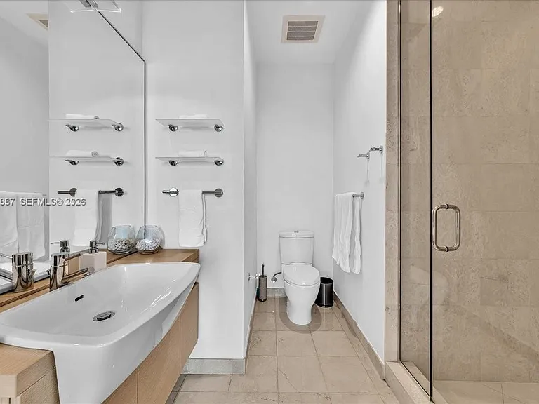 200 Biscayne Boulevard Way #Penthouse 5401 — Photo 26