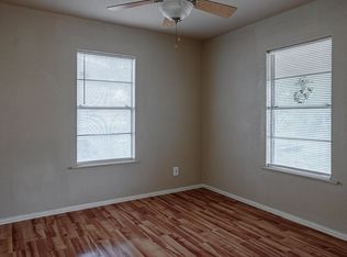 504 W 7th St, Del Rio, TX 78840