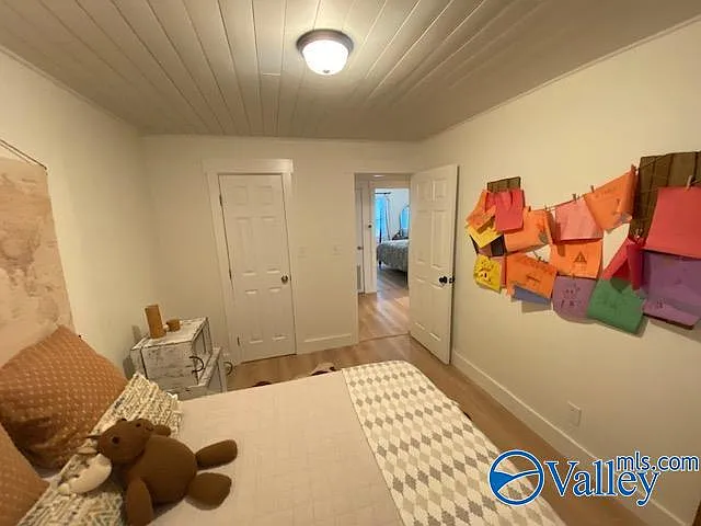 1236 Oshaughnessy Ave NE — Photo 20