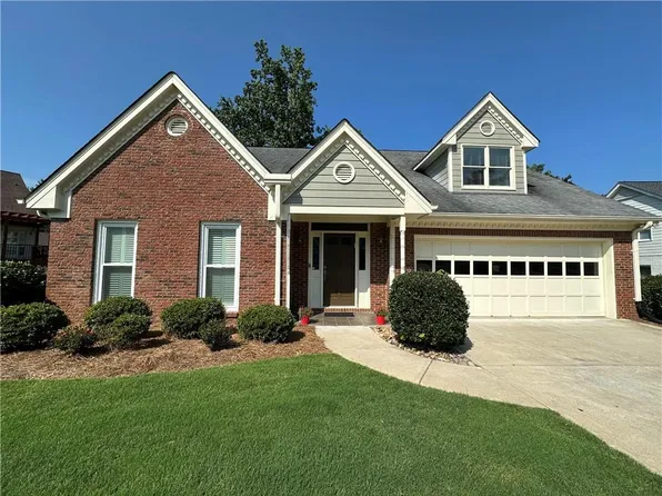 810 Doe Hill Ln, Roswell, GA 30075