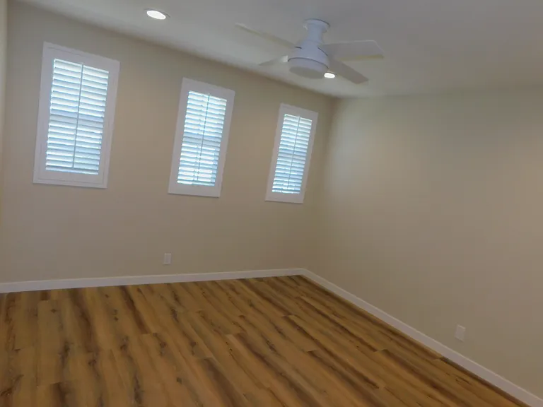 4325 Mammoth Ave #5 — Photo 15
