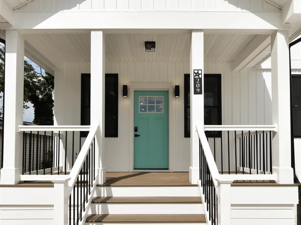 209 W New Jersey Ave, Villas, NJ 08251