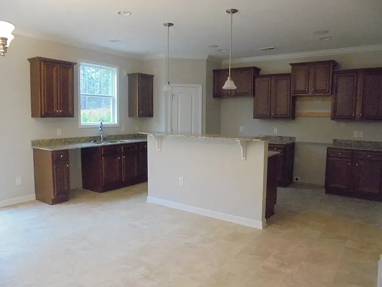 245 Claudia Dr — Photo 13