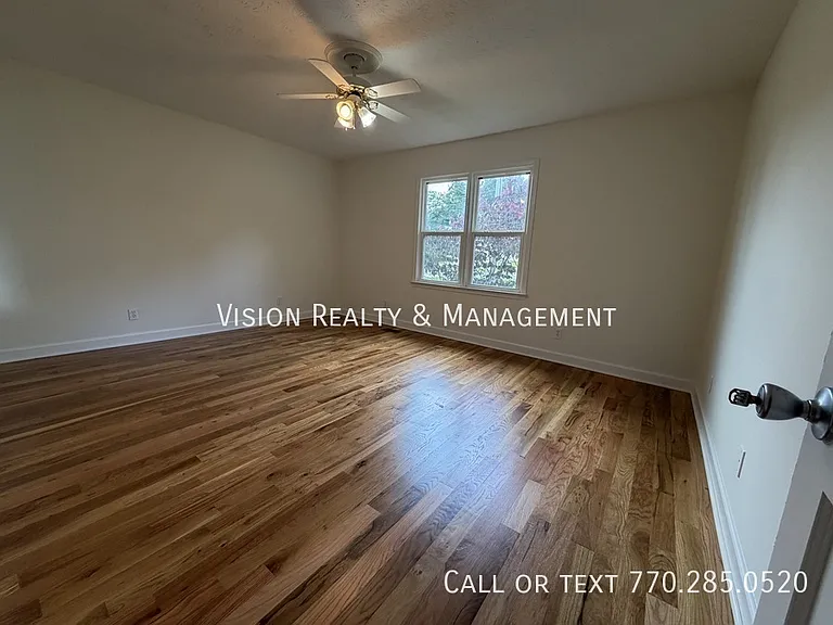 131 Hunters Way — Photo 10