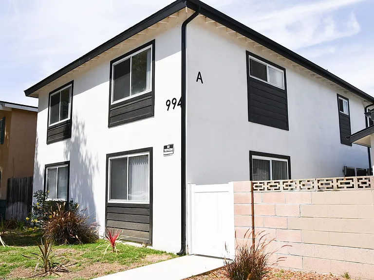 994 Valencia St — Photo 44
