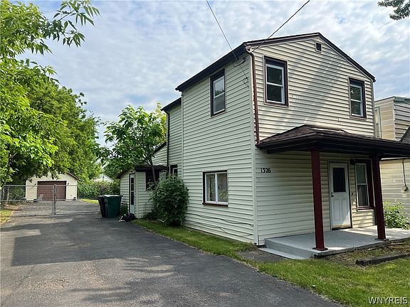 2nd image of 1326 Garden Ave