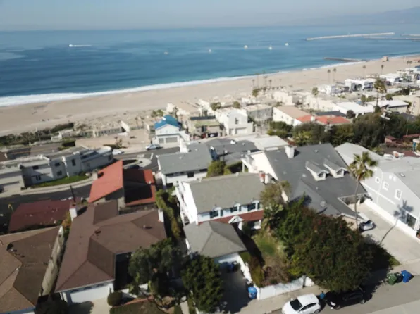 7341 Rindge Ave, Playa Del Rey, CA 90293