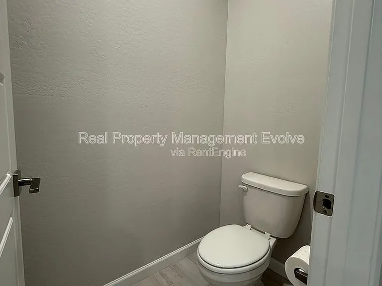 5118 E Anderson Dr — Photo 20