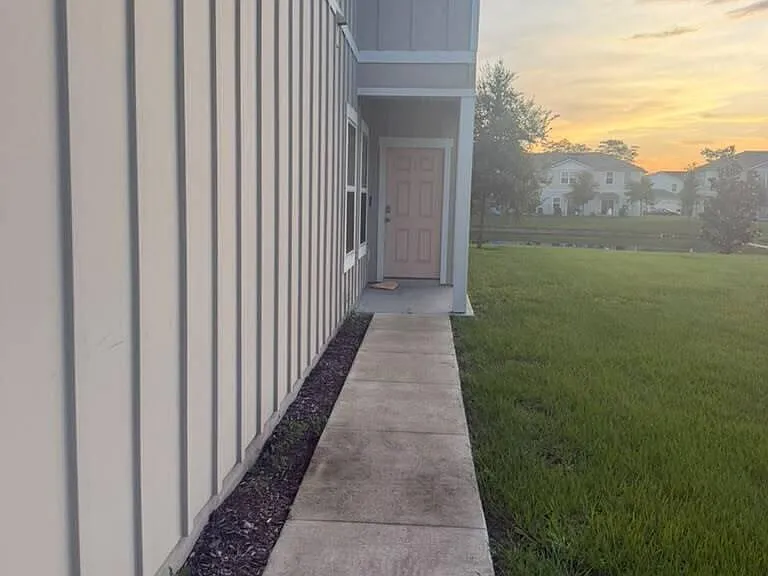 52 Pomona Way — Photo 24
