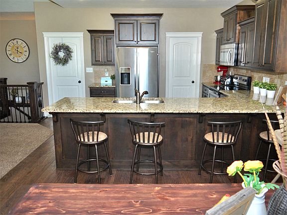 3rd image of 5452 Villa Mirage Ct