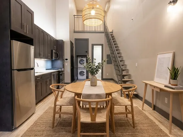 417 Manhattan Avenue image 1 of 1