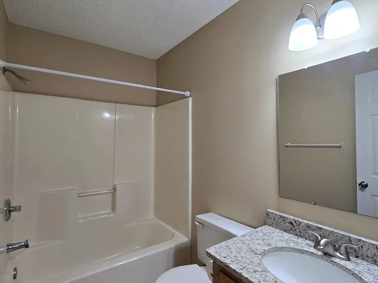 1520 Crowndale Dr — Photo 20
