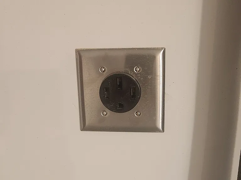 Level 2 EV charging (125/250V, 50-amp outlet) in garage for EV vehicles