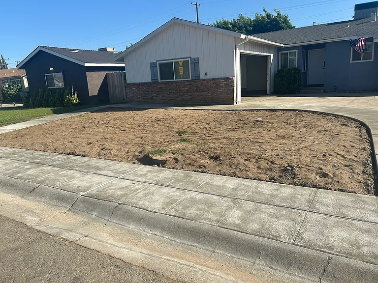 2574 Harvard Ave — Photo 27