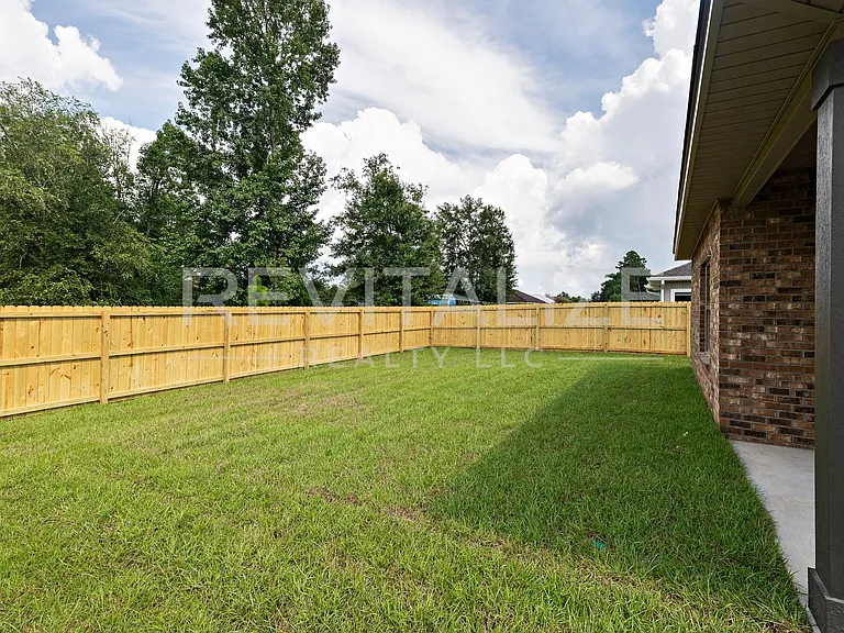 13330 Shea Cir — Photo 39
