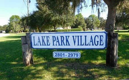 2nd image of 2827 Lake June Blvd
