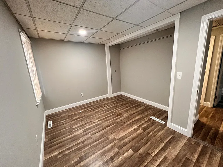 267 Center St — Photo 2