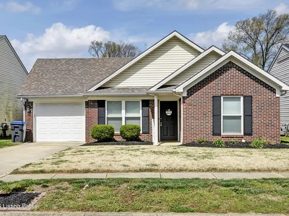 7920 Grandmeadow Ln, Louisville, KY 40258