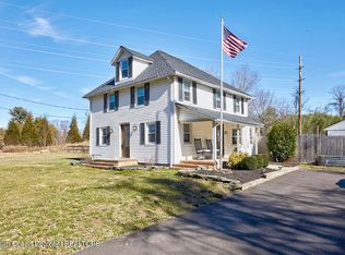 343 Fairfield Rd, Freehold, NJ 07728