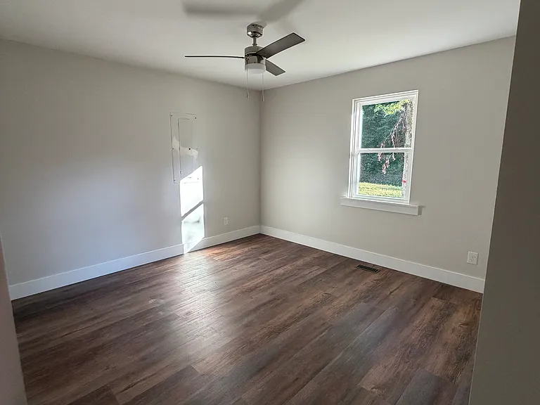 226 Pine Hill Rd — Photo 12