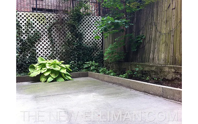 Rented by Douglas Elliman | media 26