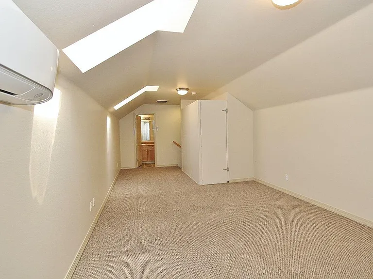 2074 S Tollgate Way — Photo 19