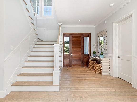 4th image of 222 Arlington Road