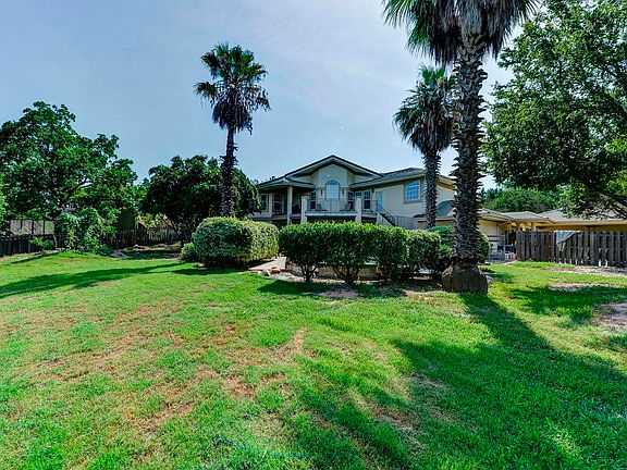 5th image of 109 Indian Bend Dr