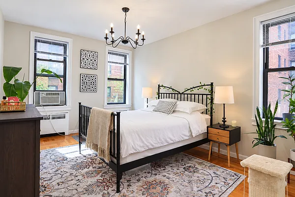 Bedroom, photo 2