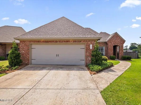 102 Hampton Rdg, Madison, MS 39110