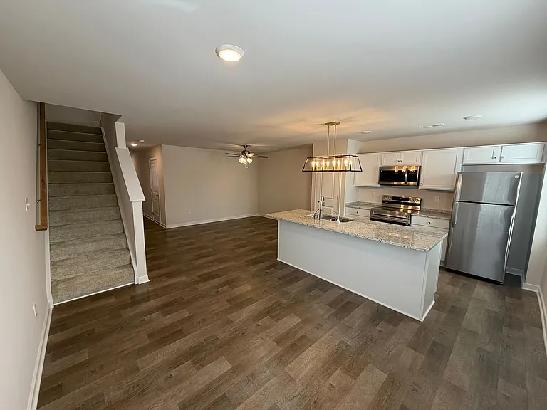 14711 Hancock Crest Way — Photo 5