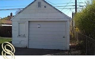 2nd image of 21078 La Salle Blvd