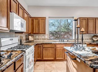 41633 N Emerald Lake Dr, Phoenix, AZ 85086