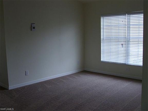 3rd image of 812 Alaska Ave