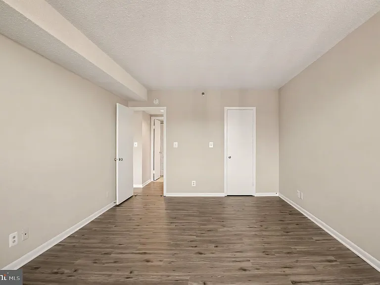 5501 Seminary Rd #2415 — Photo 12
