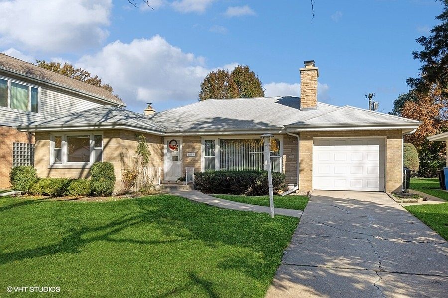 1st image of 5837 N Lacey Ave