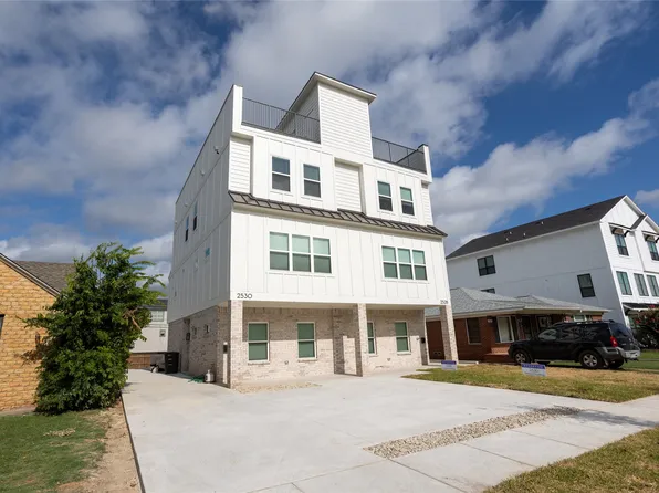 2530 Forest Park Blvd, Fort Worth, TX 76110
