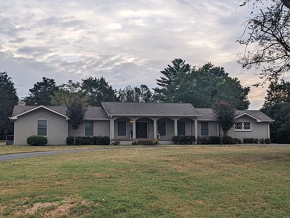 2nd image of 107 Stonewall Dr