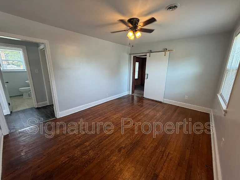 2411 Carlisle Ave — Photo 7
