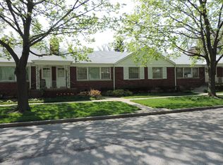 2200 Jenks St, Evanston, IL 60201