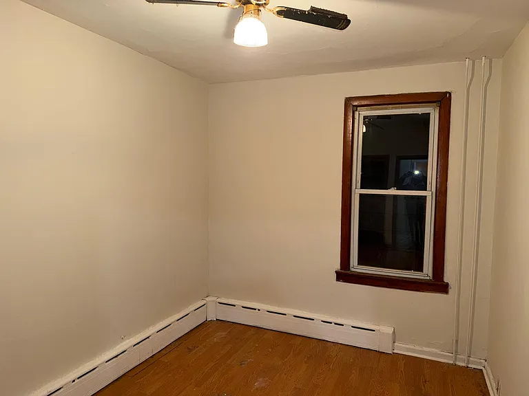78 Sterling Ave — Photo 11