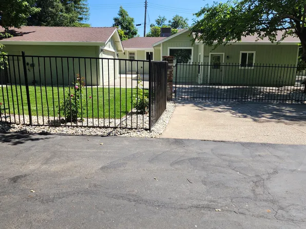 3020 Walnut Ave, Carmichael, CA 95608