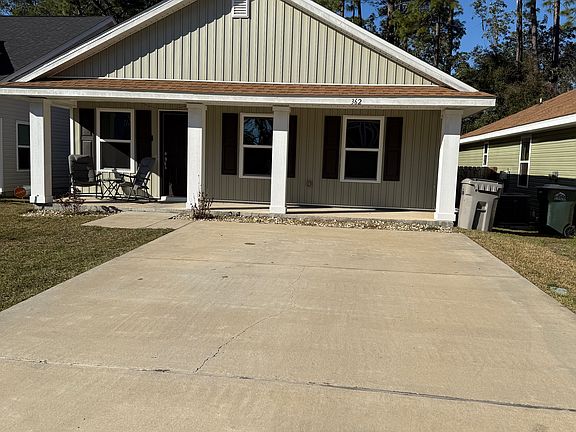 2nd image of 362 Cardinal Cove Ct
