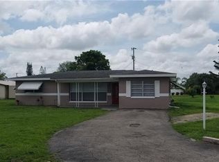 118 Georgia Rd, Lehigh Acres, FL 33936