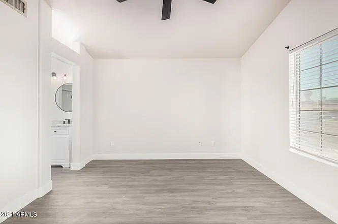 875 N Ithica Ct — Photo 13