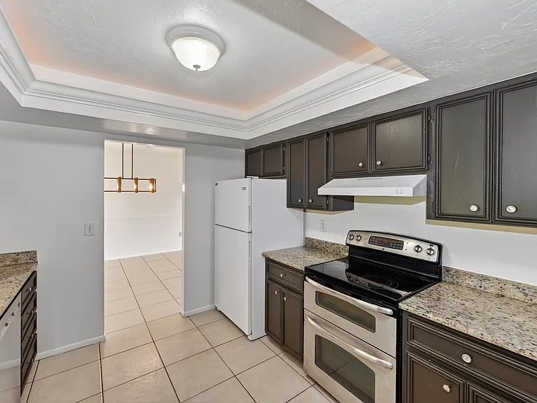 2508 Cardwell Way — Photo 13