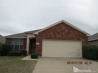 10709 Highland Ridge Rd, Fort Worth, TX 76108